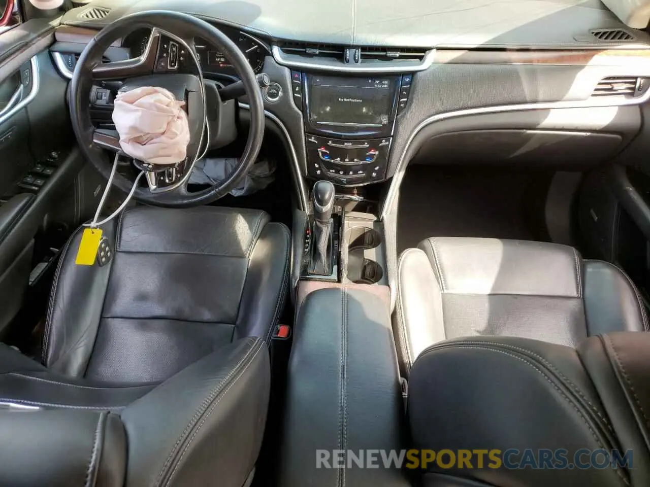 8 Photograph of a damaged car 2G61M5S36K9127649 CADILLAC XTS 2019