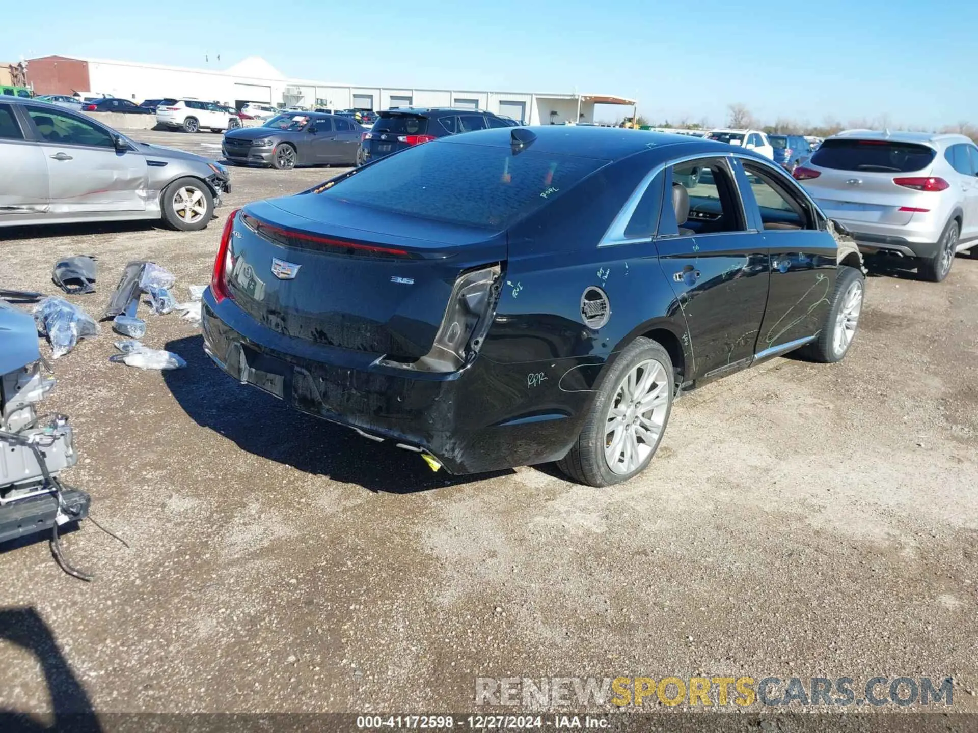 4 Photograph of a damaged car 2G61M5S37K9103408 CADILLAC XTS 2019
