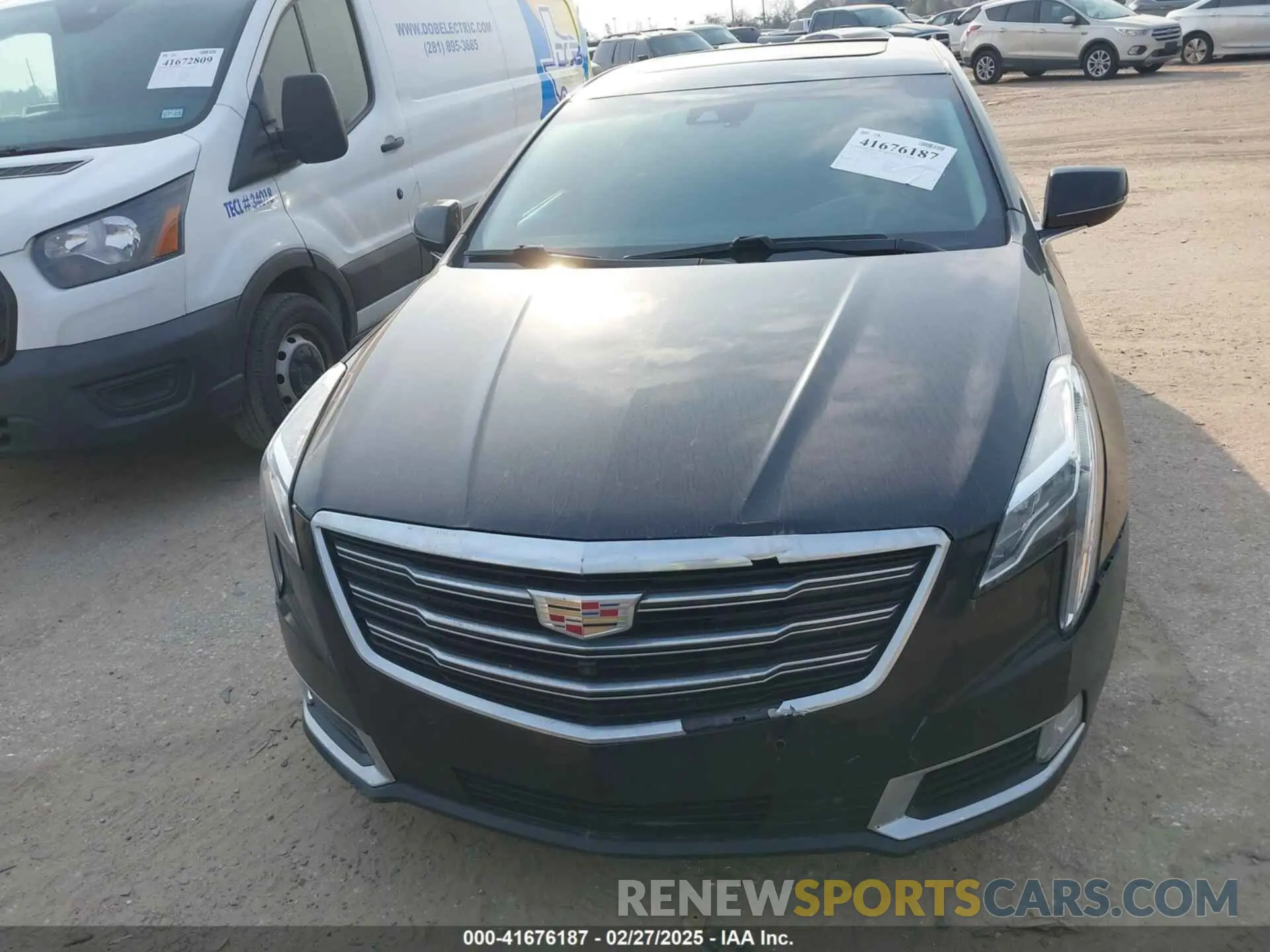 12 Photograph of a damaged car 2G61M5S38K9100792 CADILLAC XTS 2019