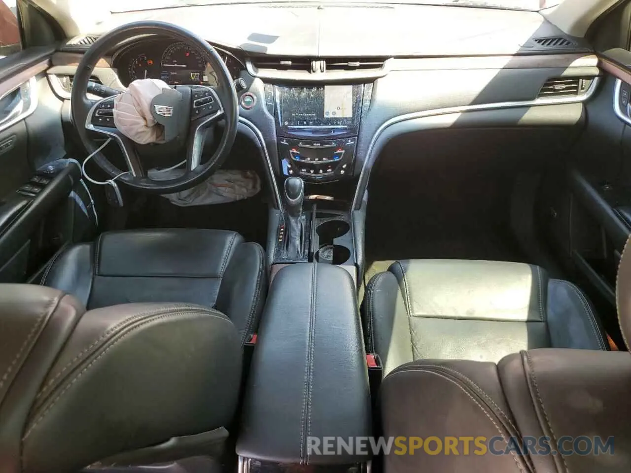 8 Photograph of a damaged car 2G61M5S38K9121769 CADILLAC XTS 2019