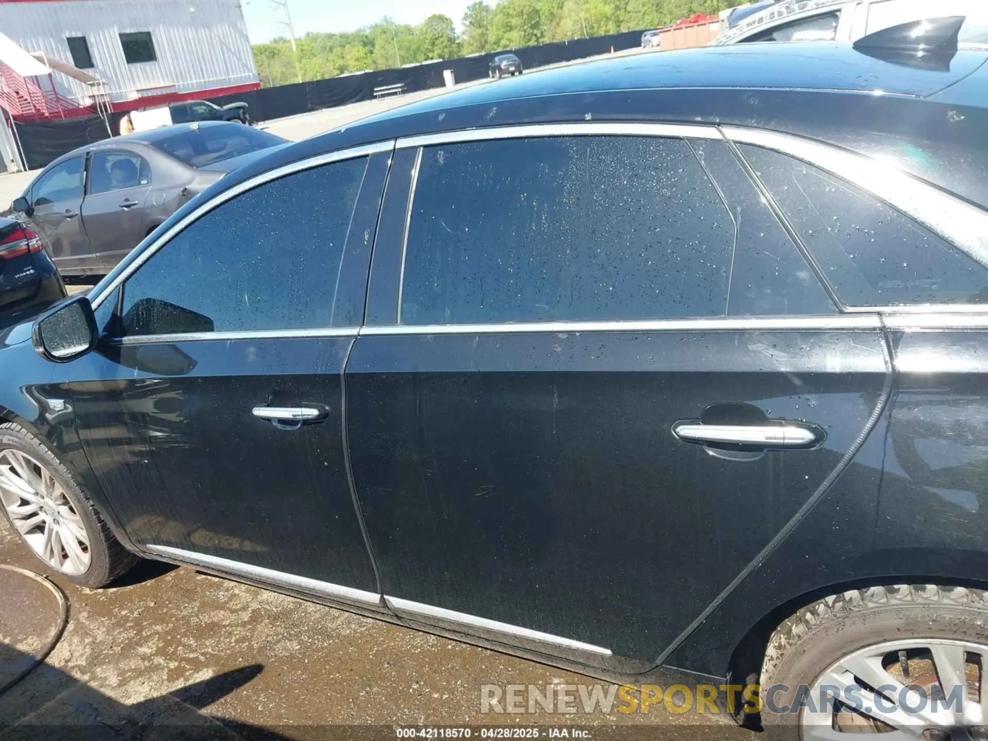 14 Photograph of a damaged car 2G61M5S38K9139513 CADILLAC XTS 2019