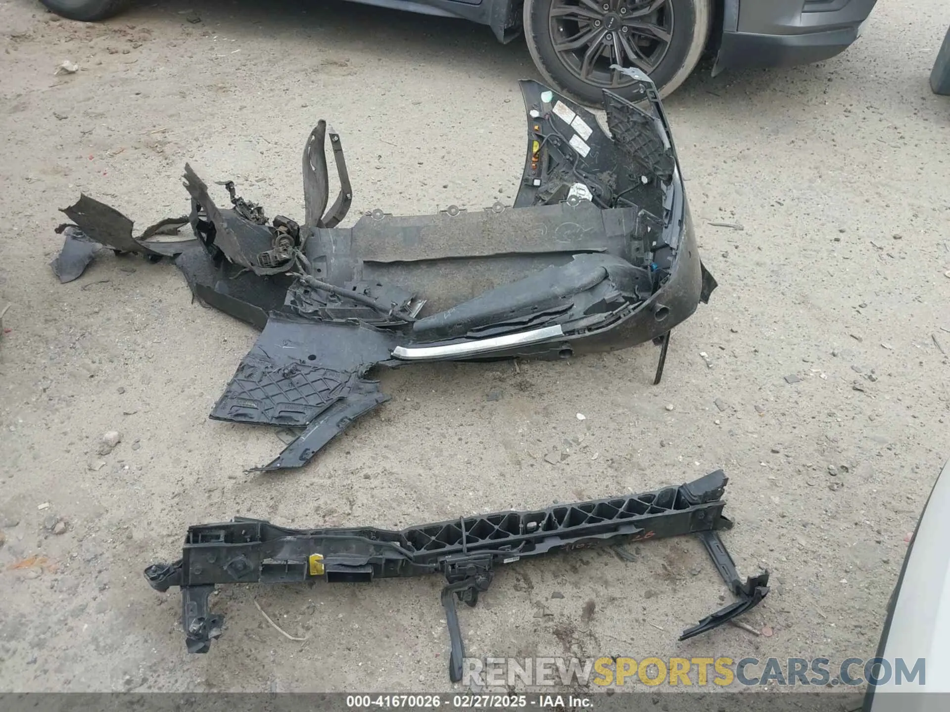 11 Photograph of a damaged car 2G61M5S38K9152522 CADILLAC XTS 2019