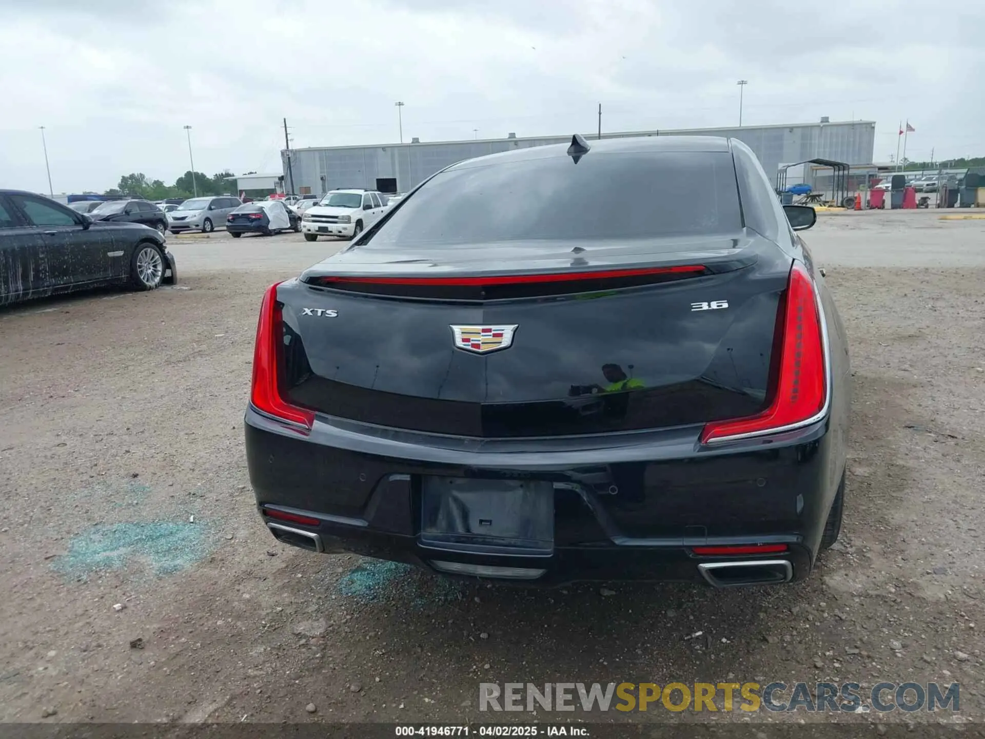 16 Photograph of a damaged car 2G61M5S38K9155257 CADILLAC XTS 2019