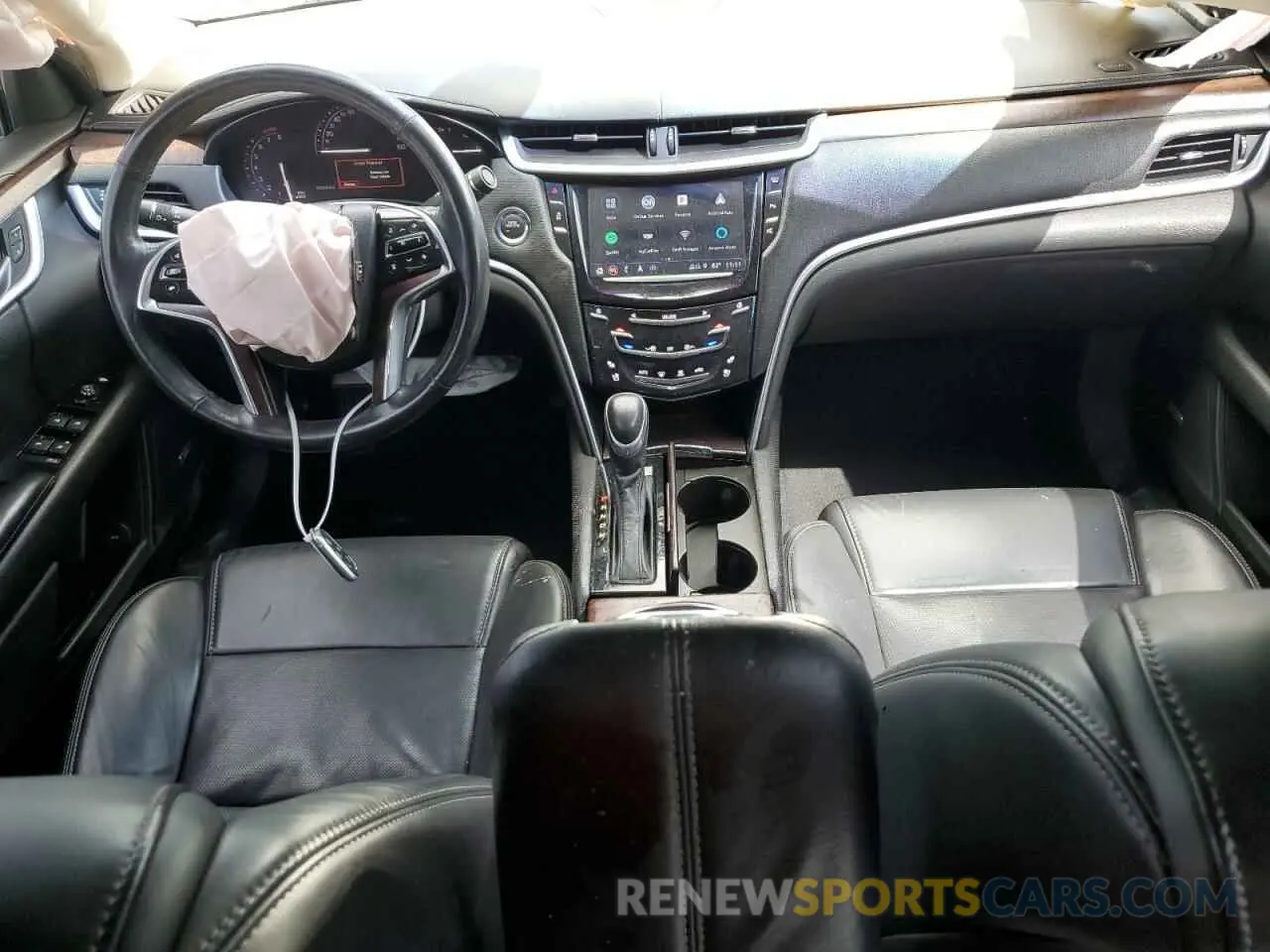 8 Photograph of a damaged car 2G61M5S39K9107038 CADILLAC XTS 2019