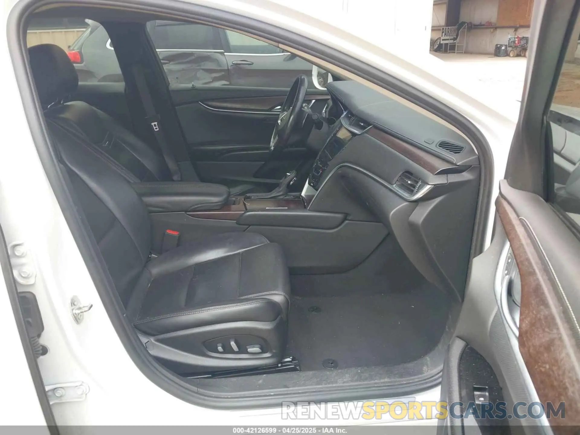 5 Photograph of a damaged car 2G61M5S39K9122039 CADILLAC XTS 2019