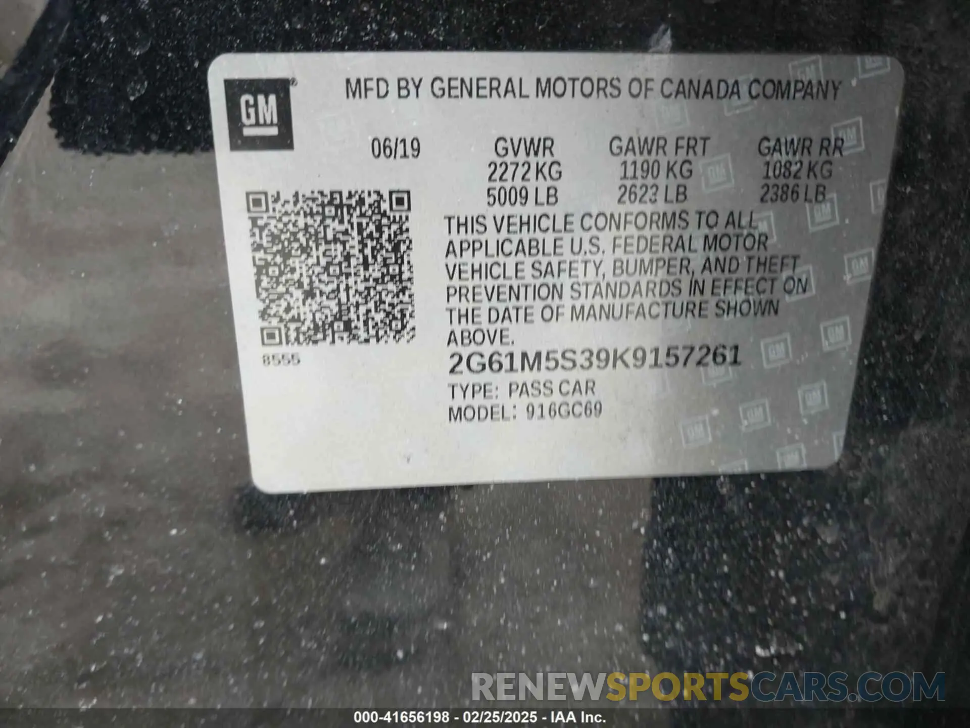 9 Photograph of a damaged car 2G61M5S39K9157261 CADILLAC XTS 2019
