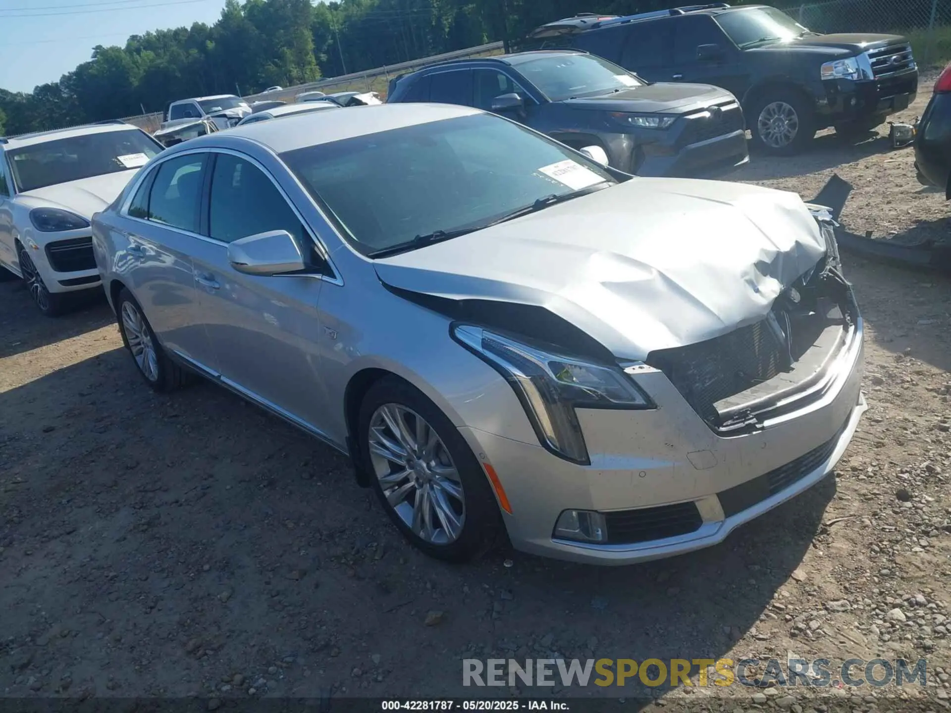 1 Photograph of a damaged car 2G61M5S3XK9123054 CADILLAC XTS 2019