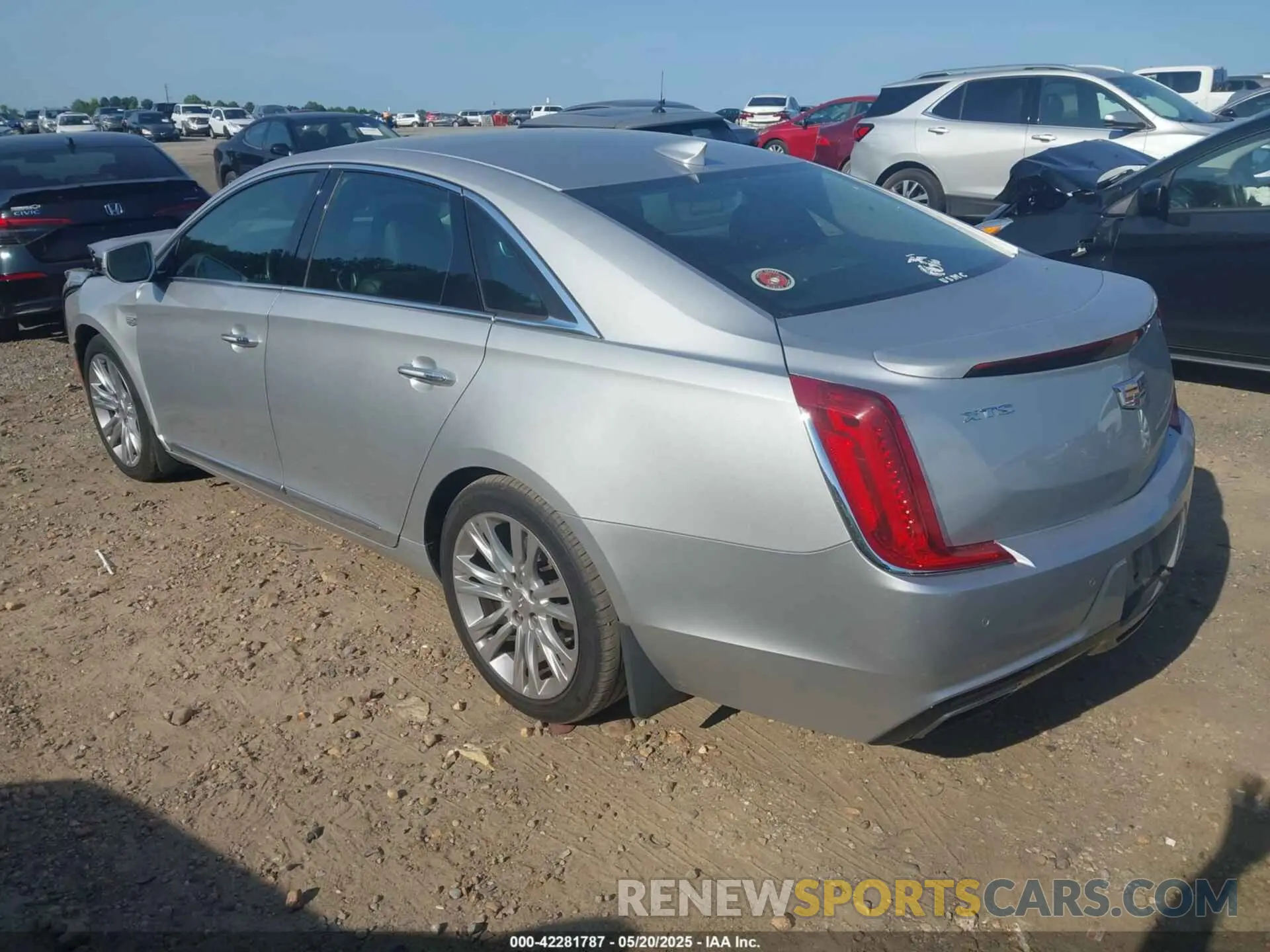 3 Photograph of a damaged car 2G61M5S3XK9123054 CADILLAC XTS 2019