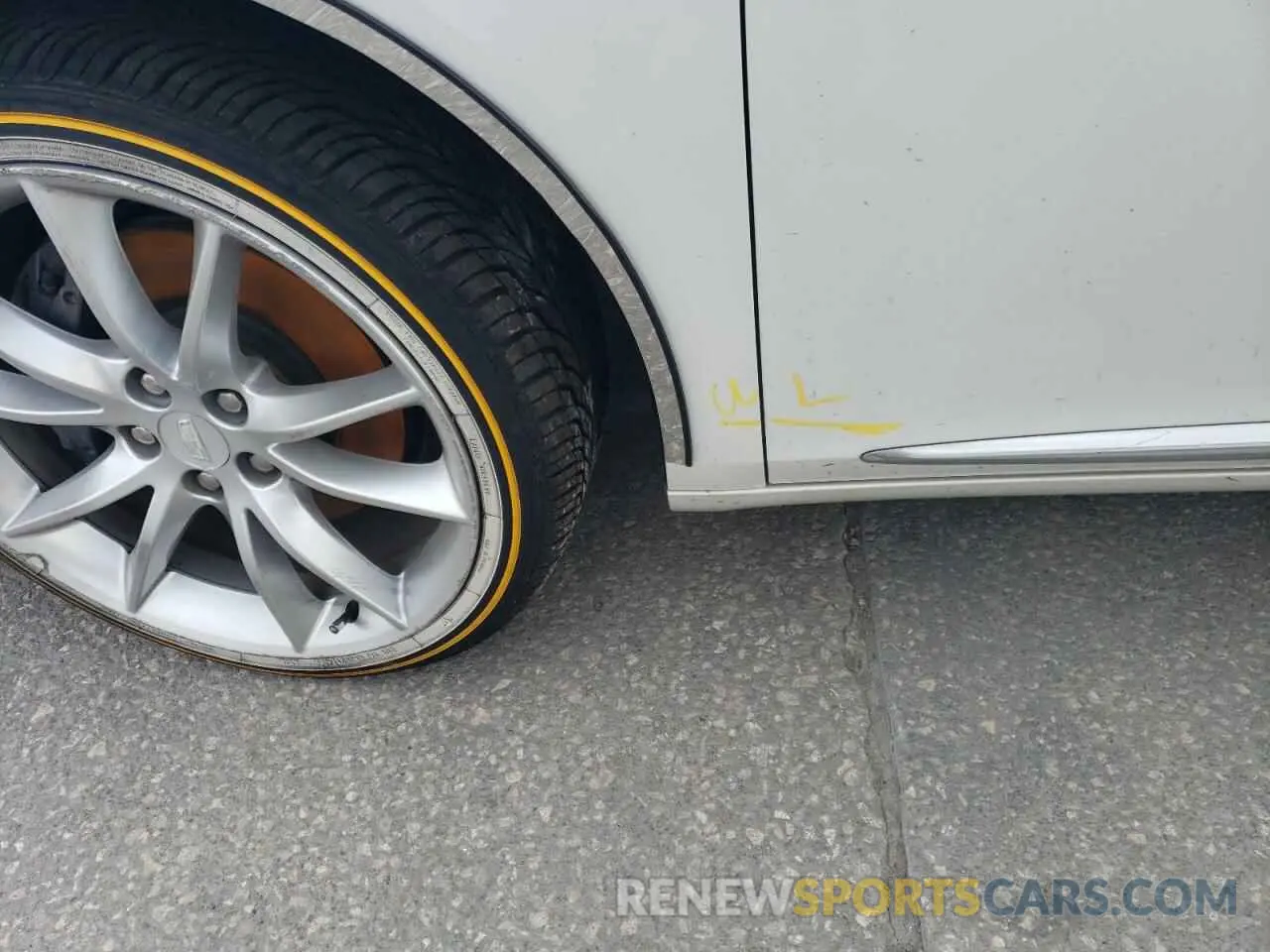 12 Photograph of a damaged car 2G61P5S3XK9138886 CADILLAC XTS 2019