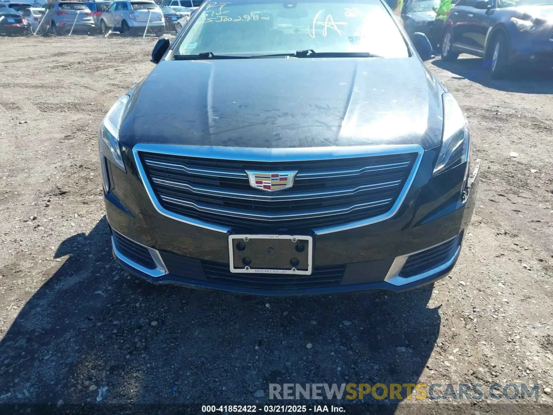 11 Photograph of a damaged car 2G61U5S38K9127930 CADILLAC XTS 2019