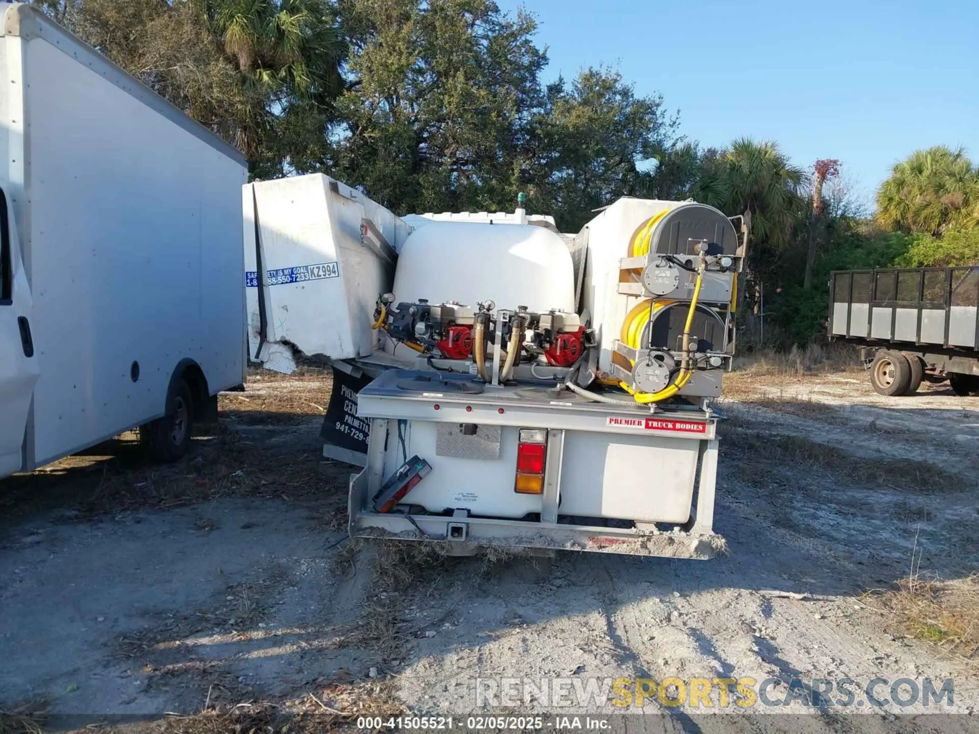 15 Photograph of a damaged car 54DCDW1DXMS203327 CHEVROLET 4500 LCF GAS 2021