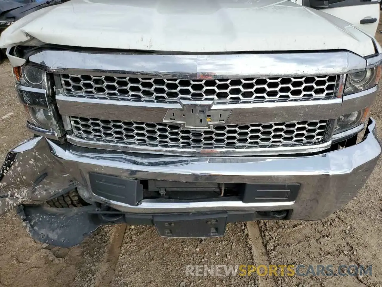 12 Photograph of a damaged car 1GC1CREG7KF262555 CHEVROLET ALL Models 2019
