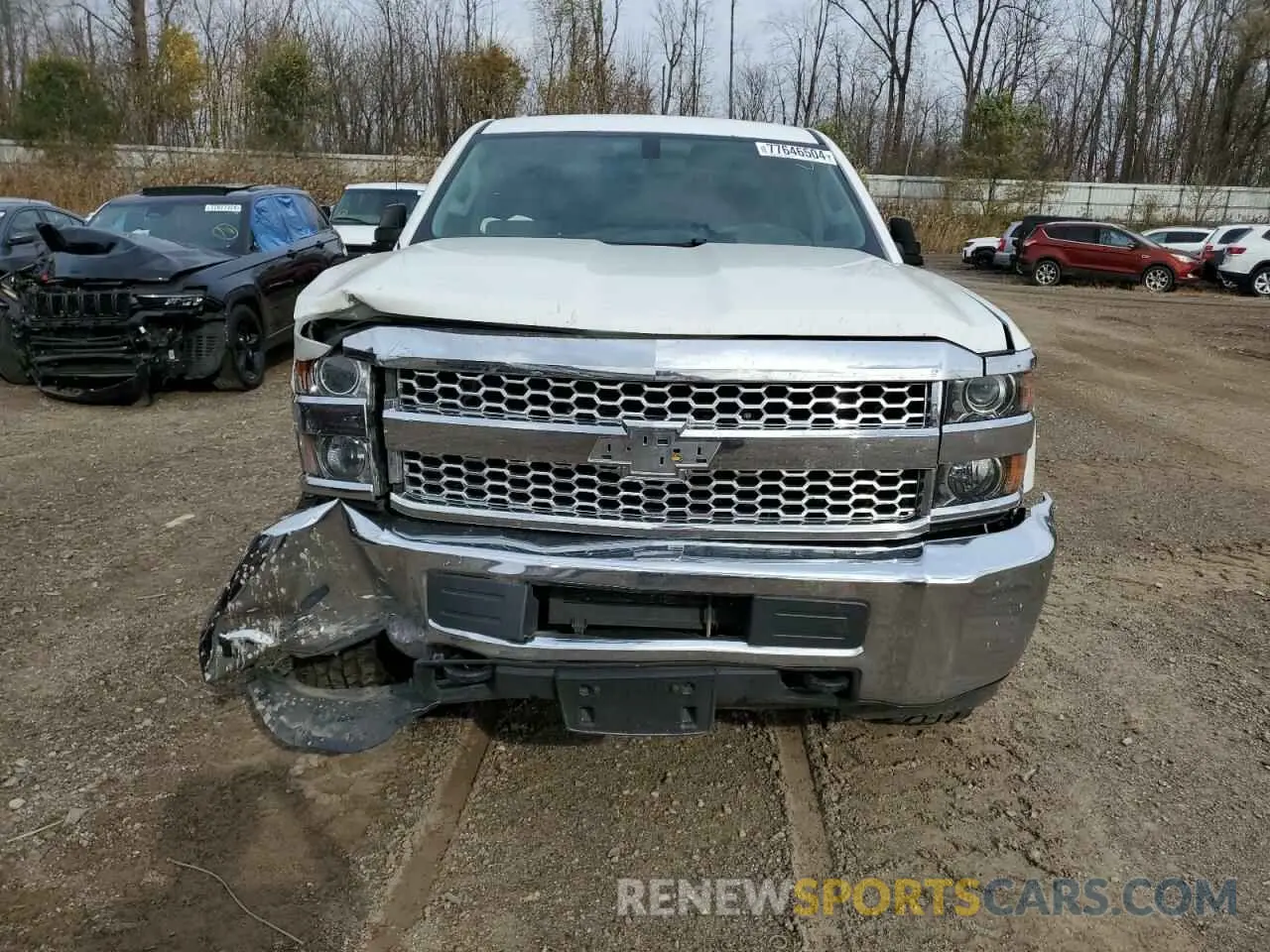 5 Photograph of a damaged car 1GC1CREG7KF262555 CHEVROLET ALL Models 2019