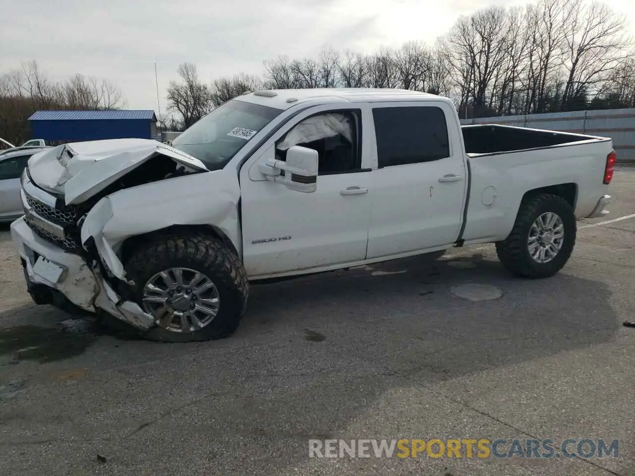 1 Photograph of a damaged car 1GC1KREY3KF123261 CHEVROLET ALL Models 2019