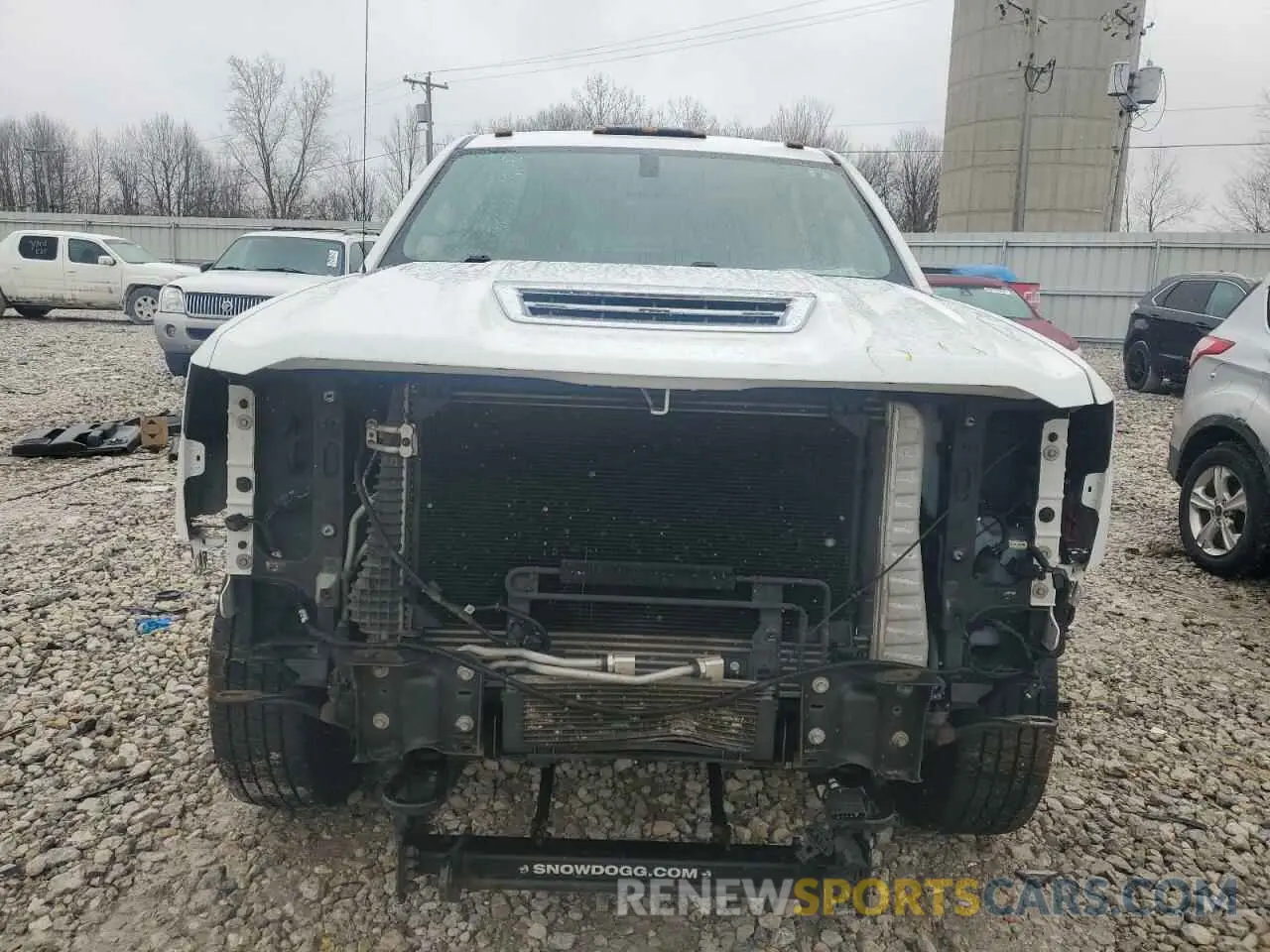 5 Photograph of a damaged car 1GC1KREY6KF174348 CHEVROLET ALL Models 2019