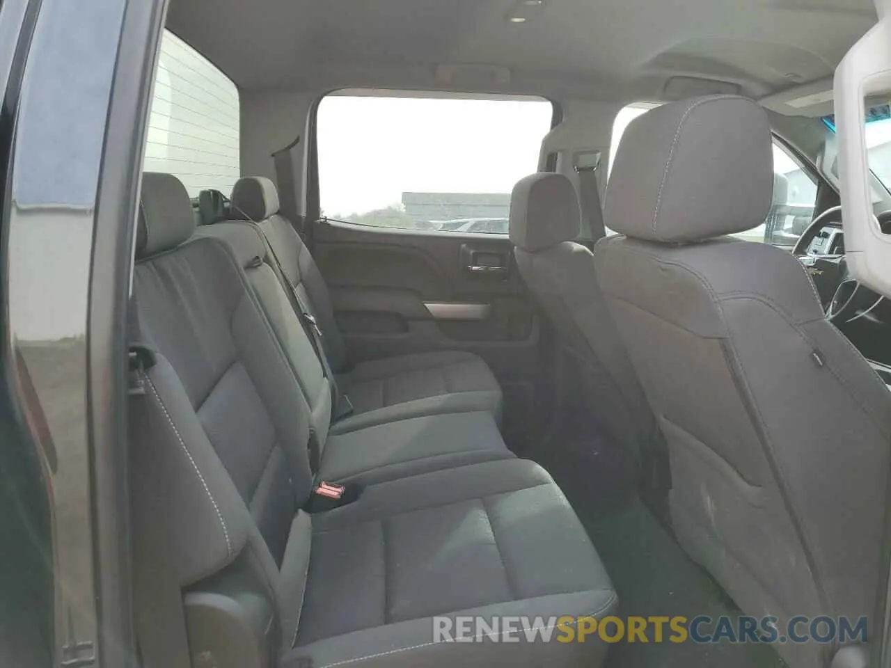 10 Photograph of a damaged car 1GC1KSEG6KF215608 CHEVROLET ALL Models 2019