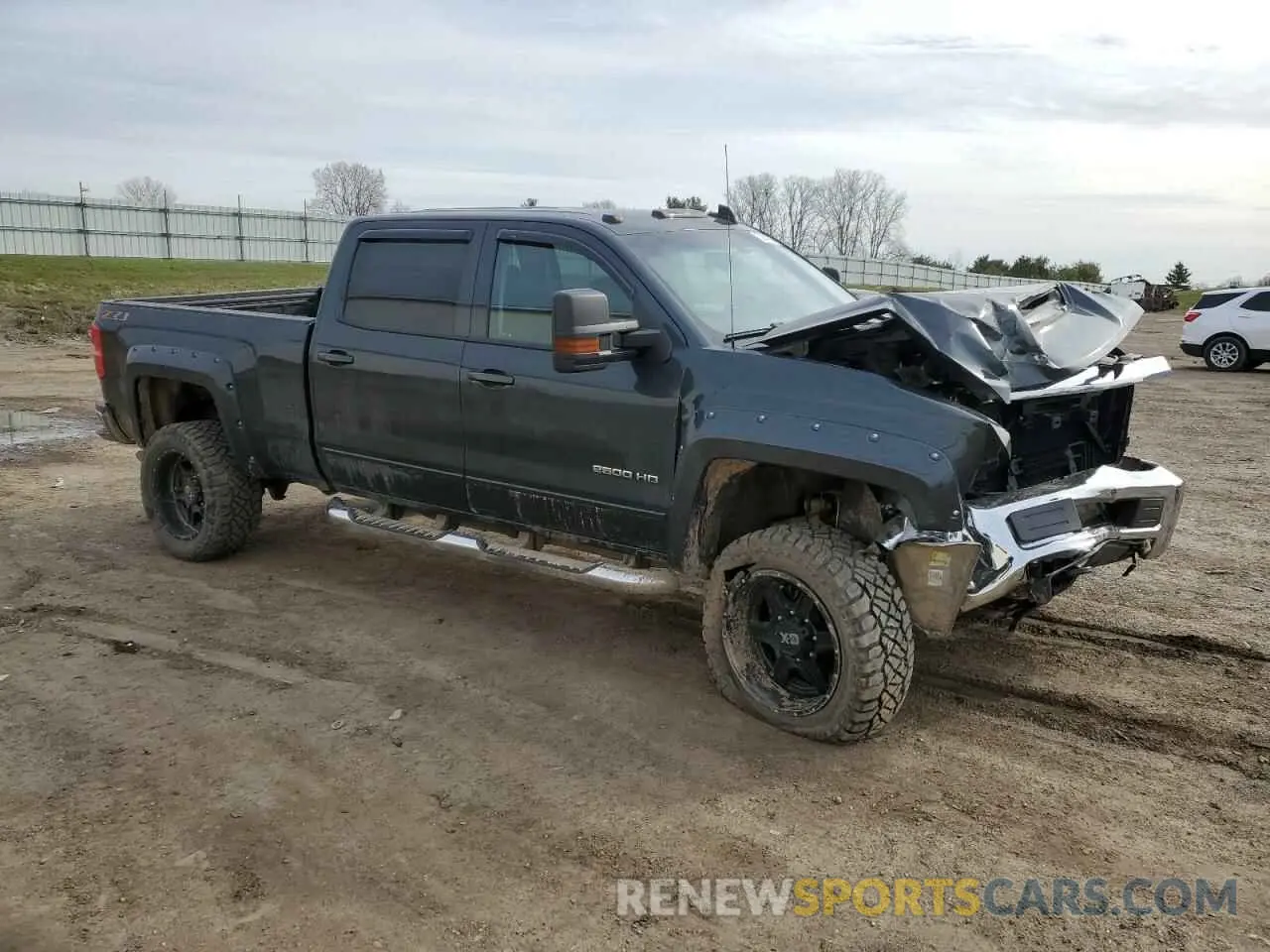 4 Photograph of a damaged car 1GC1KSEG6KF215608 CHEVROLET ALL Models 2019