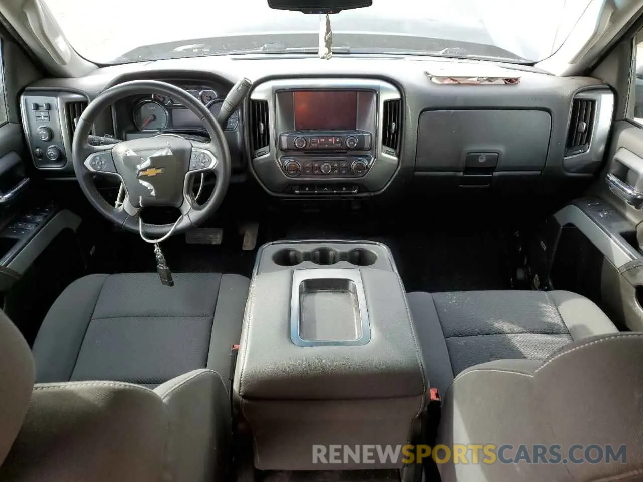 8 Photograph of a damaged car 1GC1KSEG6KF215608 CHEVROLET ALL Models 2019