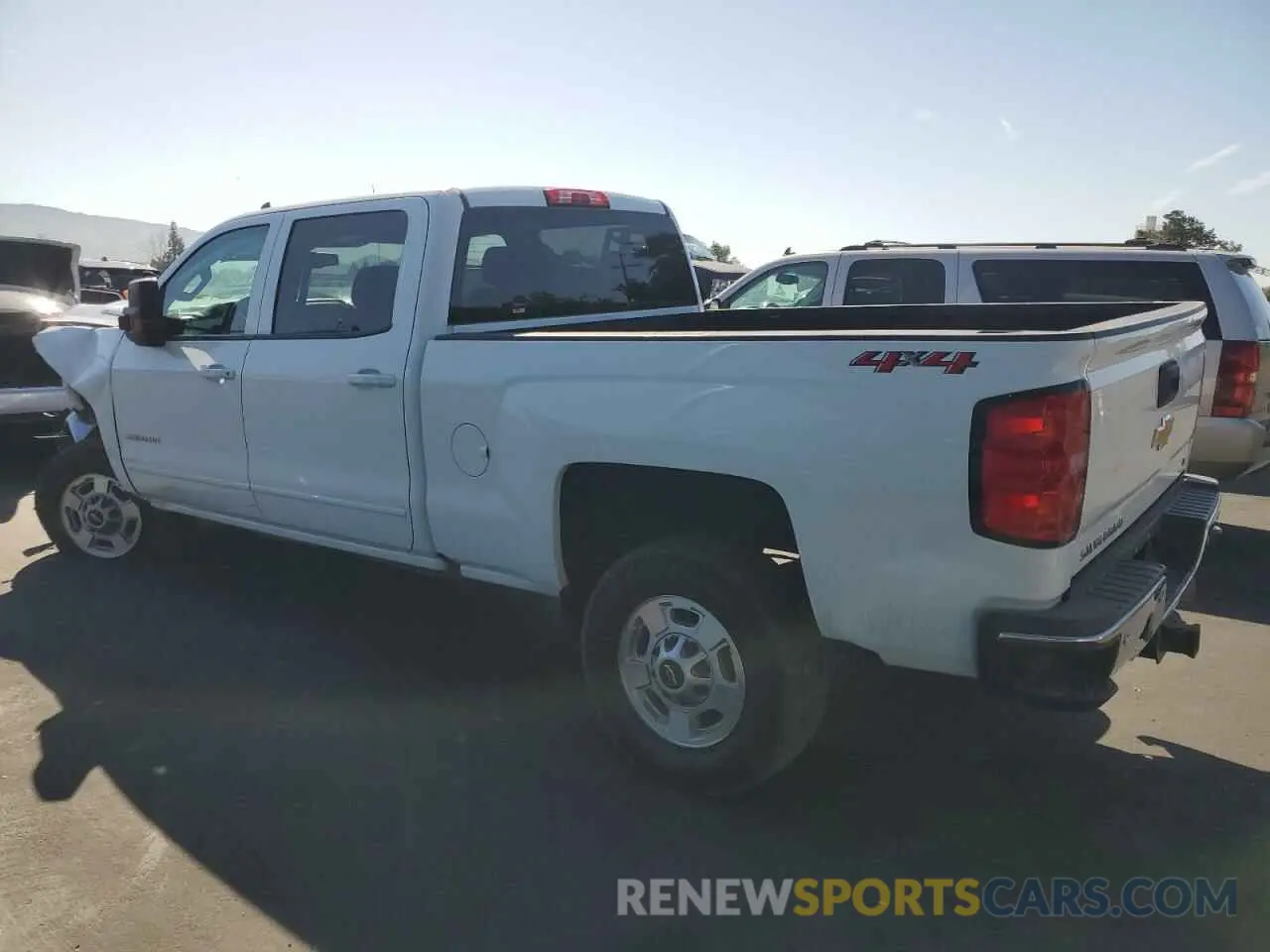 2 Photograph of a damaged car 1GC1KSEY0KF215385 CHEVROLET ALL Models 2019