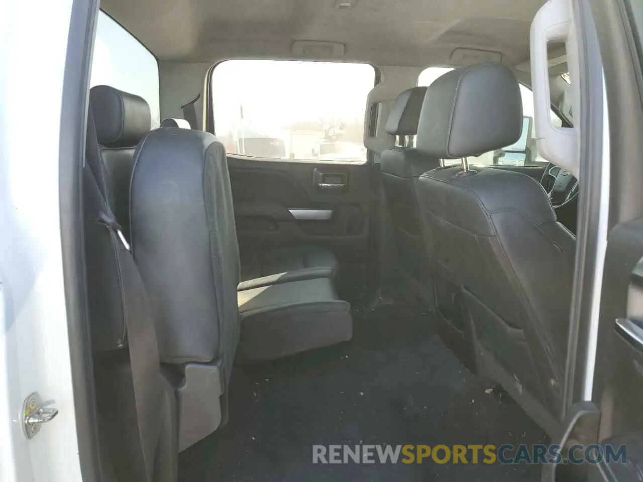 10 Photograph of a damaged car 1GC1KSEY5KF177491 CHEVROLET ALL Models 2019