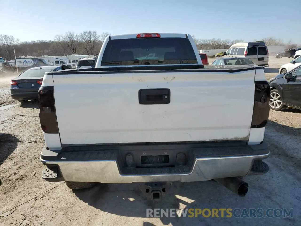 6 Photograph of a damaged car 1GC1KSEY5KF177491 CHEVROLET ALL Models 2019