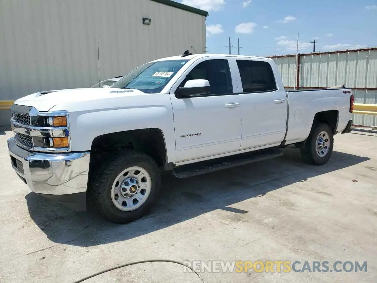 1 Photograph of a damaged car 1GC1KSEY6KF226486 CHEVROLET ALL Models 2019