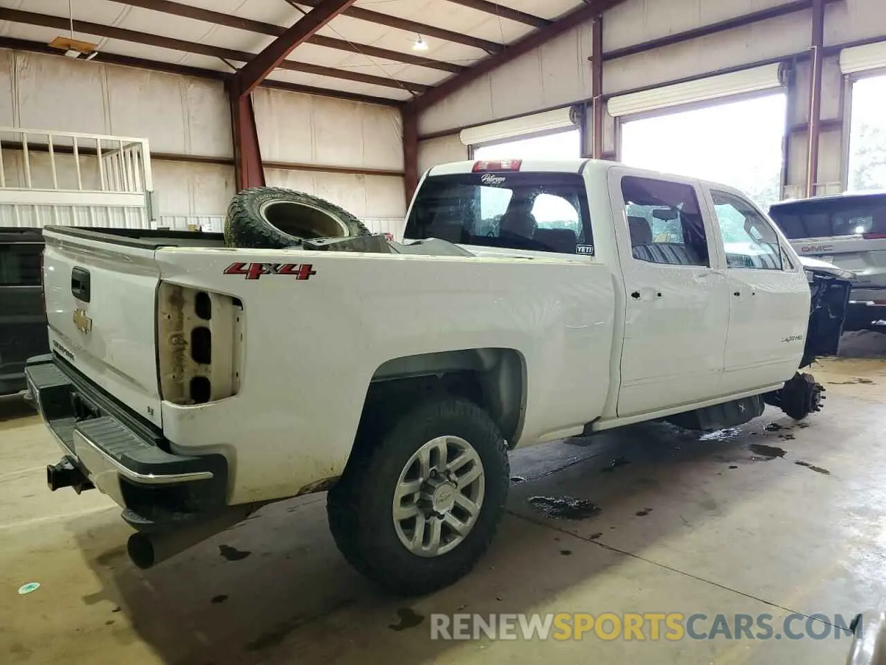 3 Photograph of a damaged car 1GC1KSEY9KF215420 CHEVROLET ALL Models 2019