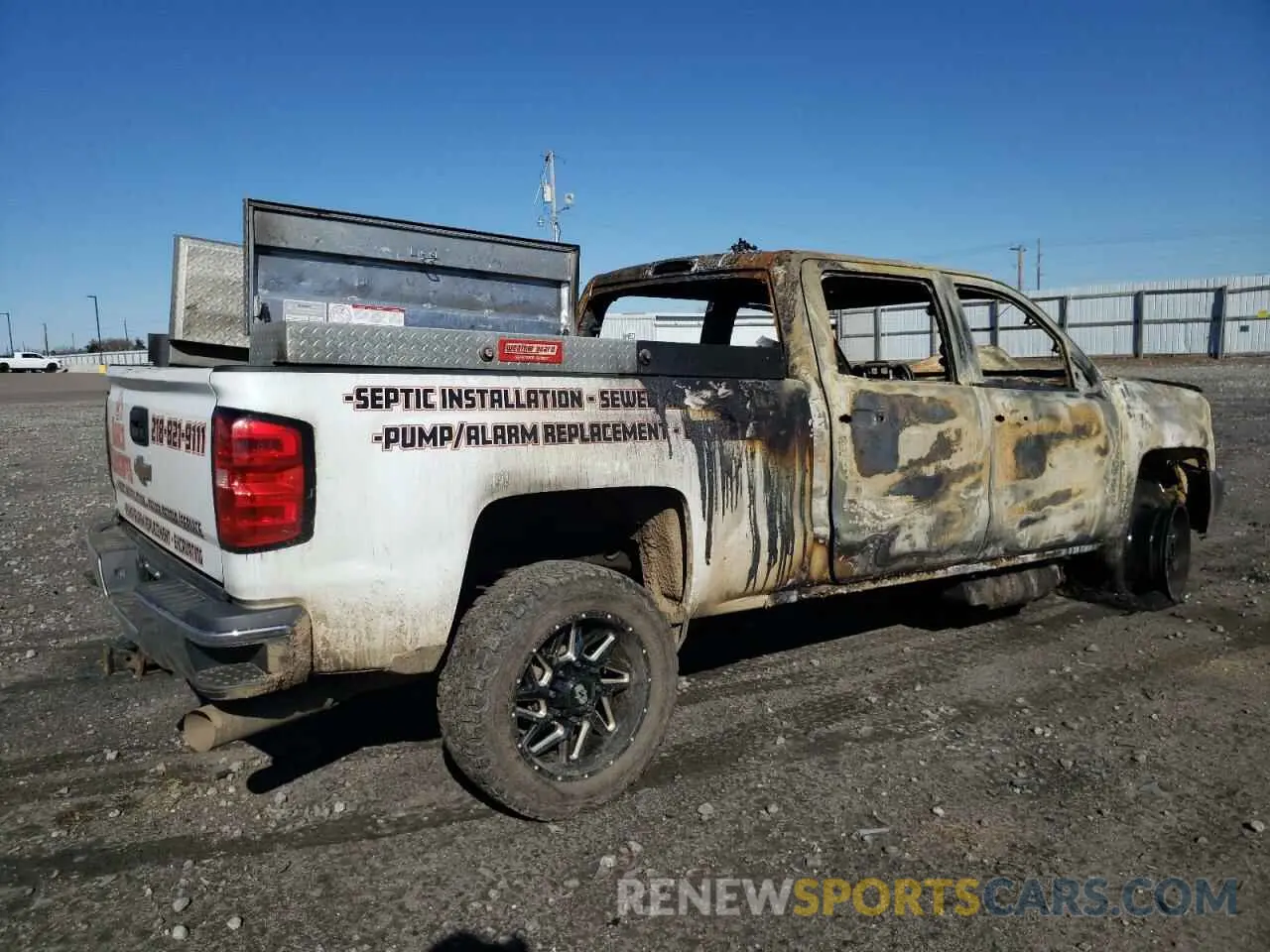 3 Photograph of a damaged car 1GC1KSEY9KF243878 CHEVROLET ALL Models 2019