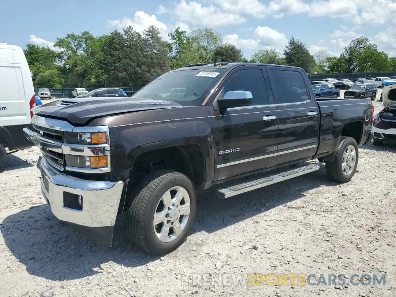 1 Photograph of a damaged car 1GC1KTEY4KF112394 CHEVROLET ALL Models 2019