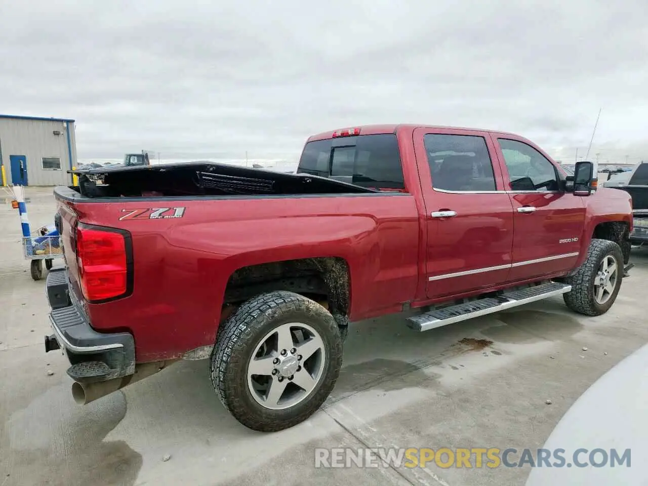 3 Photograph of a damaged car 1GC1KTEY5KF184270 CHEVROLET ALL Models 2019