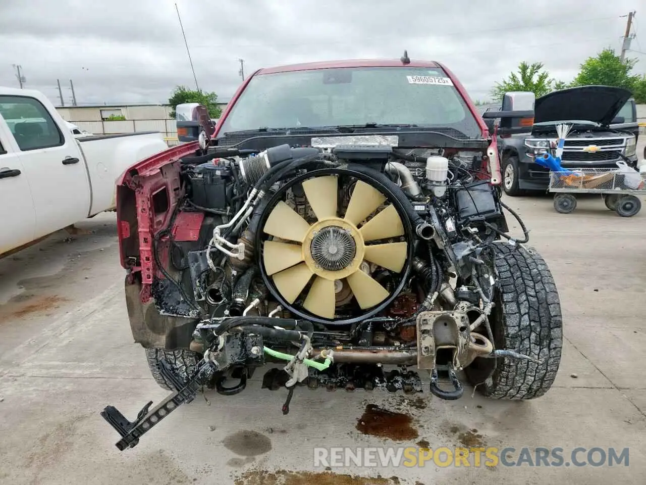 5 Photograph of a damaged car 1GC1KTEY5KF184270 CHEVROLET ALL Models 2019