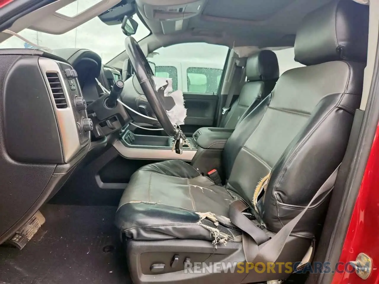 7 Photograph of a damaged car 1GC1KTEY5KF184270 CHEVROLET ALL Models 2019
