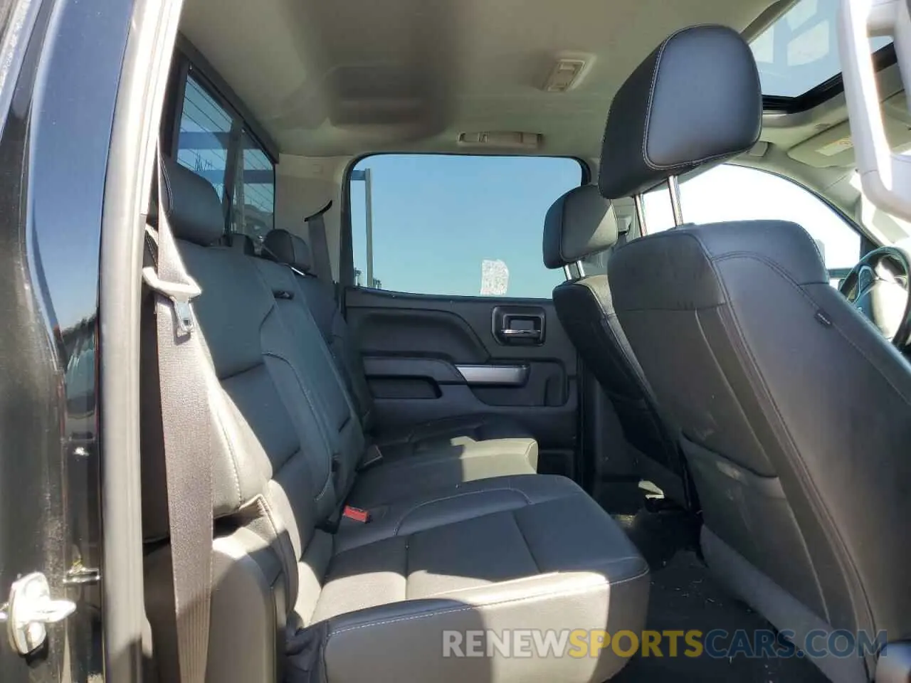 10 Photograph of a damaged car 1GC1KTEYXKF134903 CHEVROLET ALL Models 2019