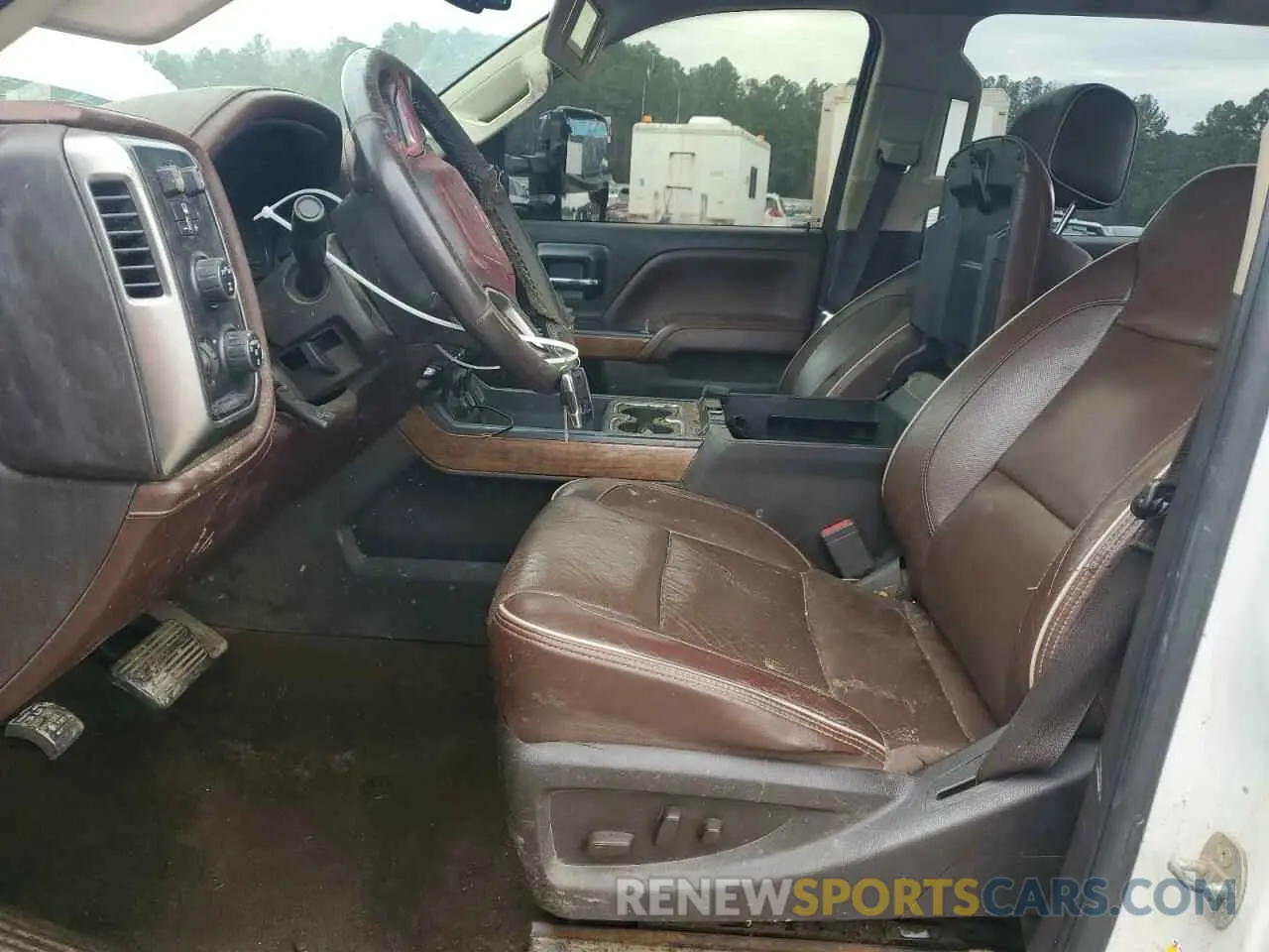 7 Photograph of a damaged car 1GC1KUEY0KF107098 CHEVROLET ALL Models 2019