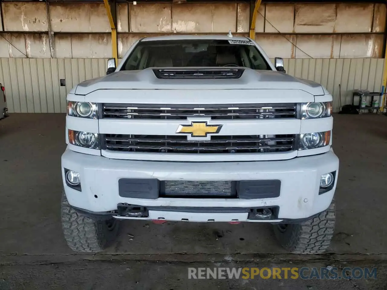 5 Photograph of a damaged car 1GC1KUEY9KF210178 CHEVROLET ALL Models 2019