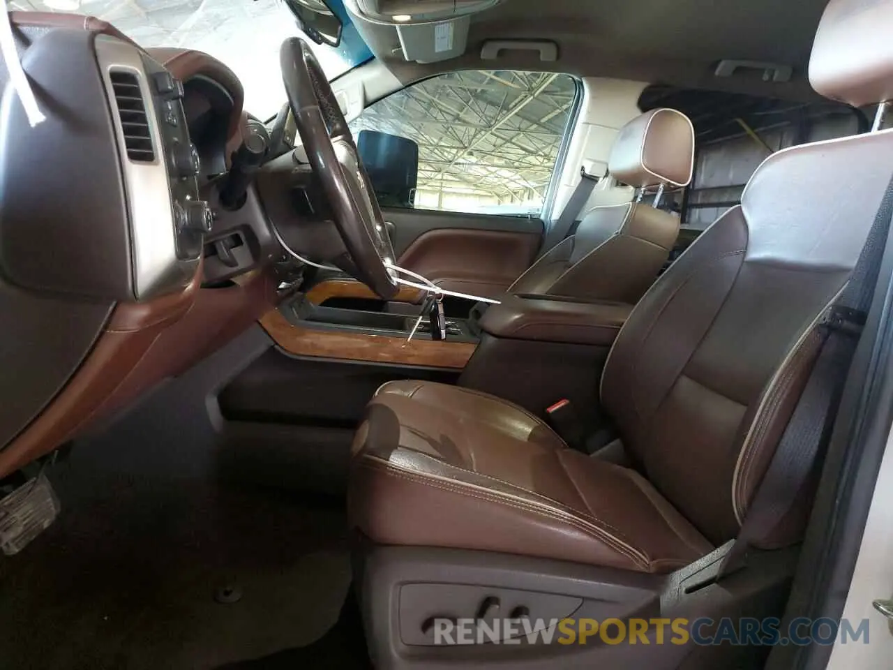 7 Photograph of a damaged car 1GC1KUEY9KF210178 CHEVROLET ALL Models 2019