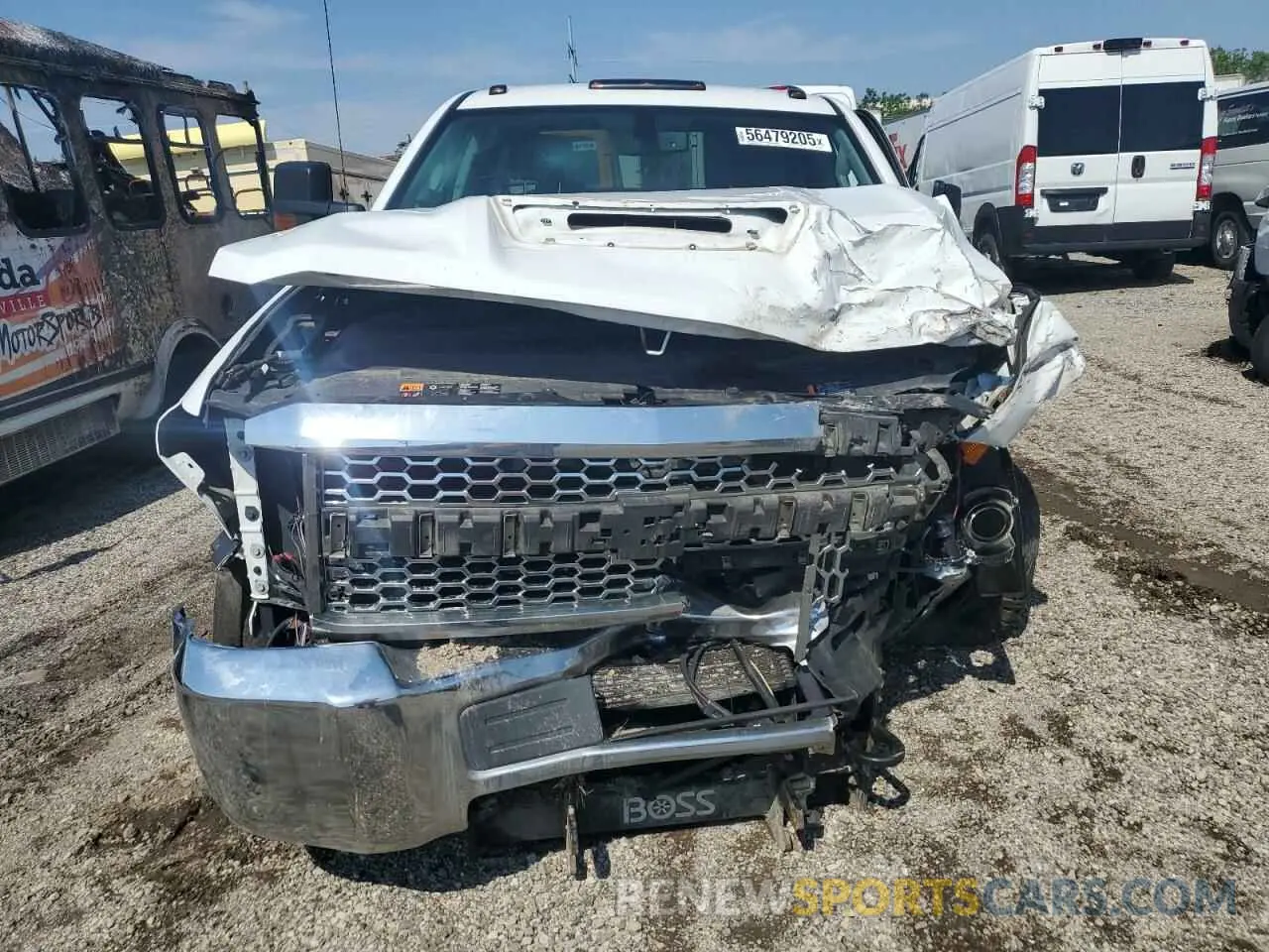 5 Photograph of a damaged car 1GC4KVCY4KF102928 CHEVROLET ALL Models 2019