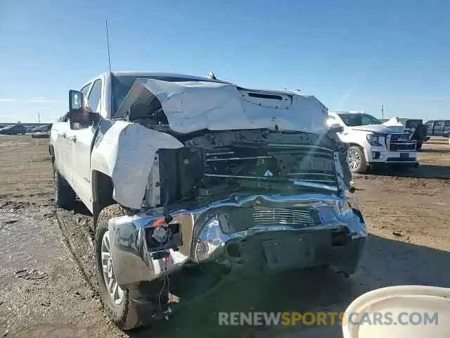 10 Photograph of a damaged car 1GC4KXCY0KF276409 CHEVROLET ALL Models 2019
