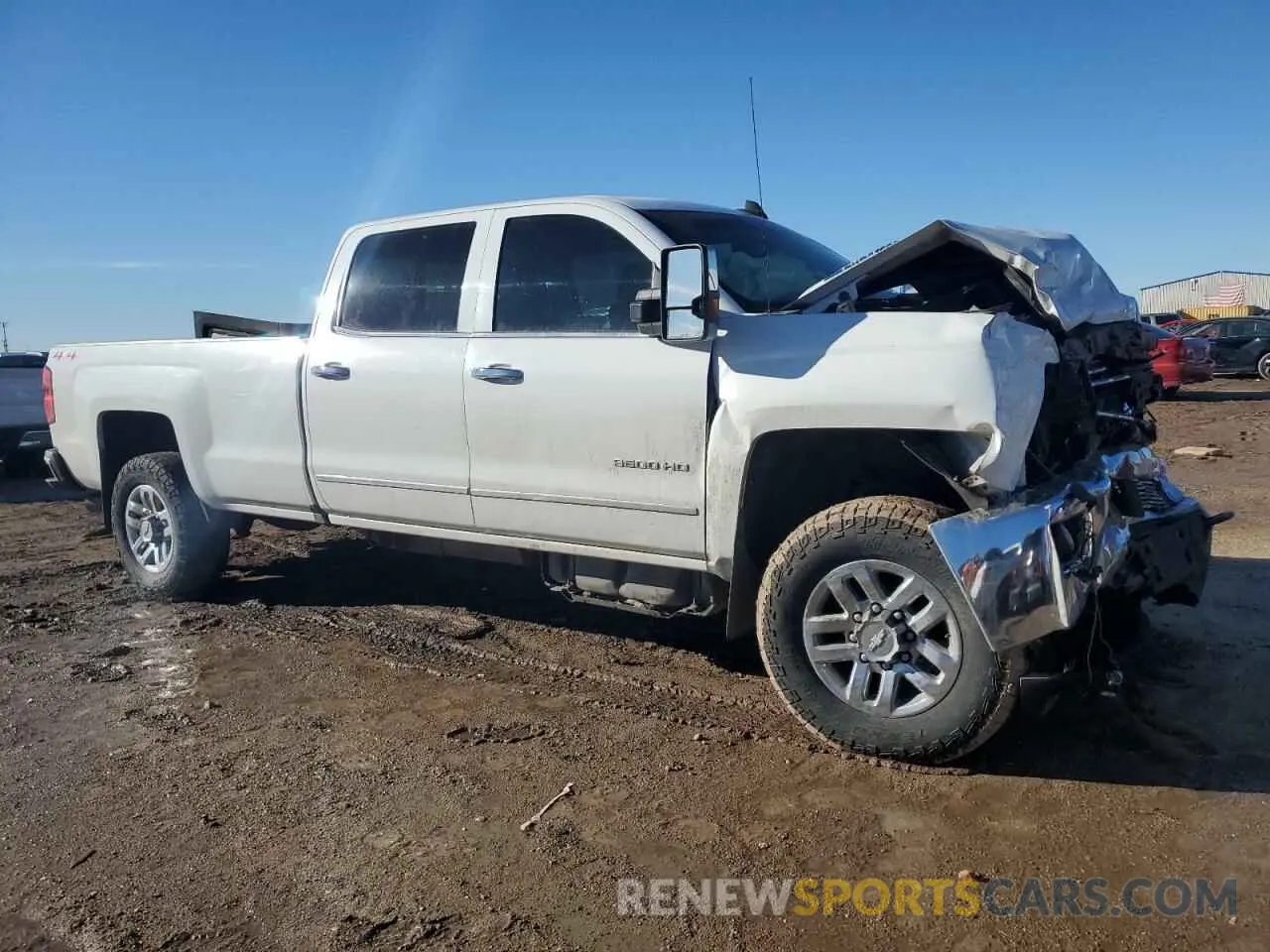 4 Photograph of a damaged car 1GC4KXCY0KF276409 CHEVROLET ALL Models 2019