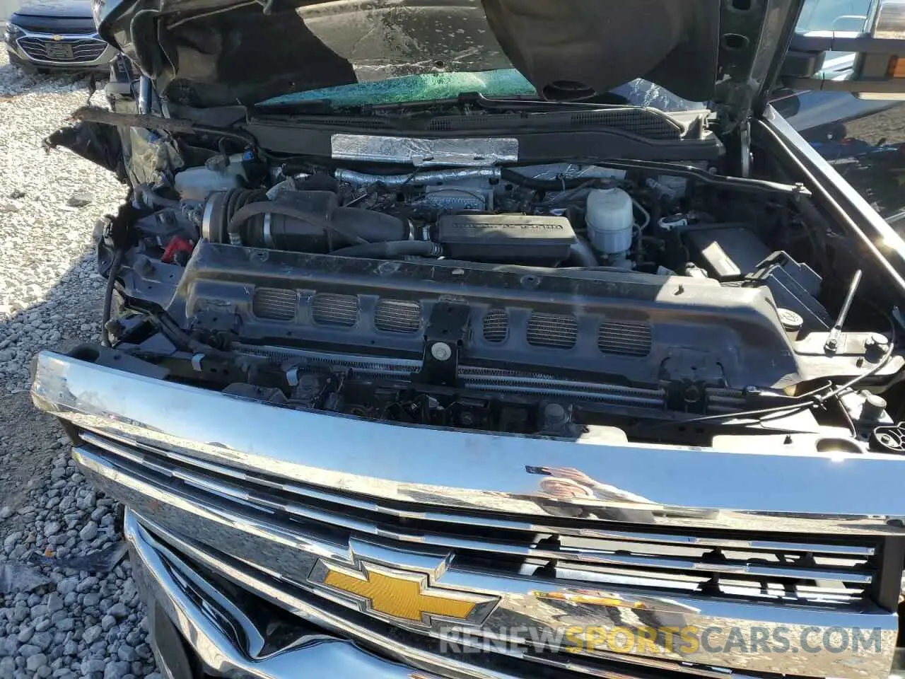 11 Photograph of a damaged car 1GC4KXCY4KF199057 CHEVROLET ALL Models 2019