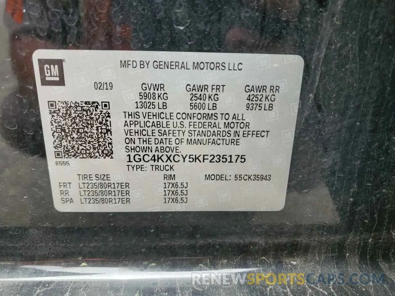 12 Photograph of a damaged car 1GC4KXCY5KF235175 CHEVROLET ALL Models 2019