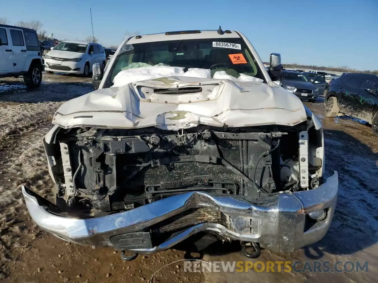 5 Photograph of a damaged car 1GC4KXEY7KF237801 CHEVROLET ALL Models 2019