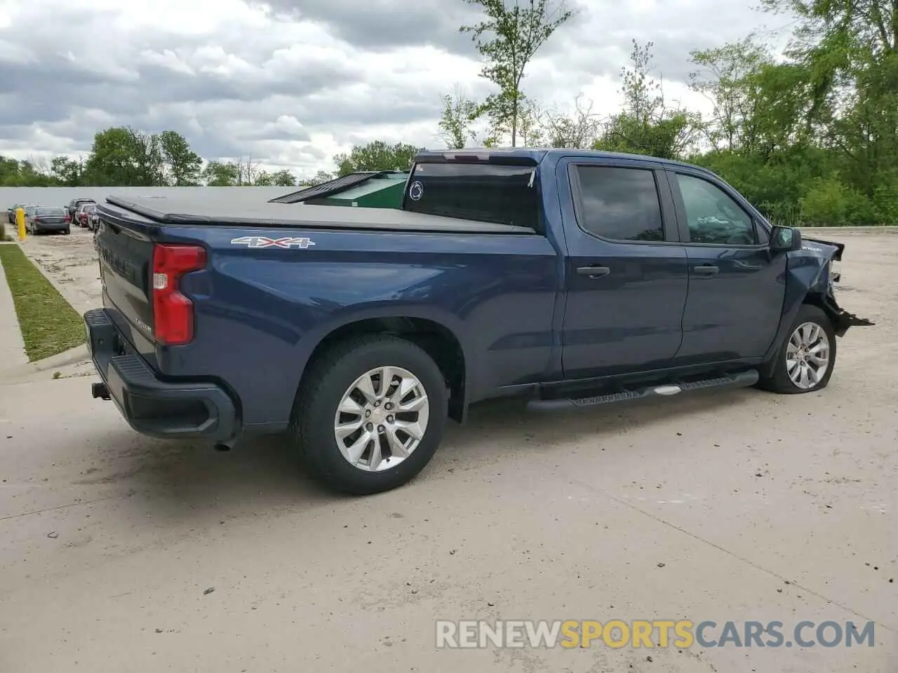 3 Photograph of a damaged car 1GCPYBEH2KZ400660 CHEVROLET ALL Models 2019