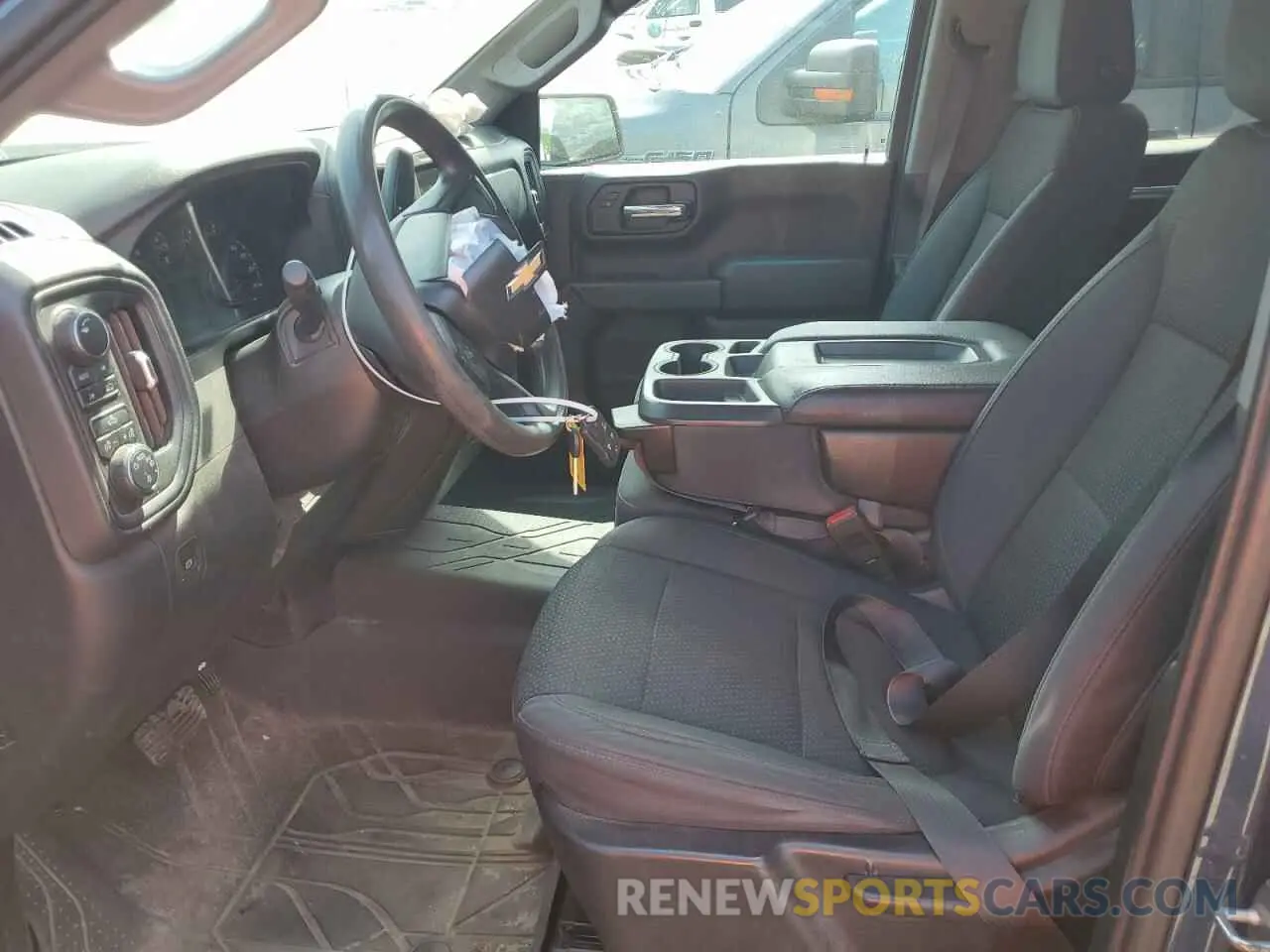 7 Photograph of a damaged car 1GCPYBEH2KZ400660 CHEVROLET ALL Models 2019