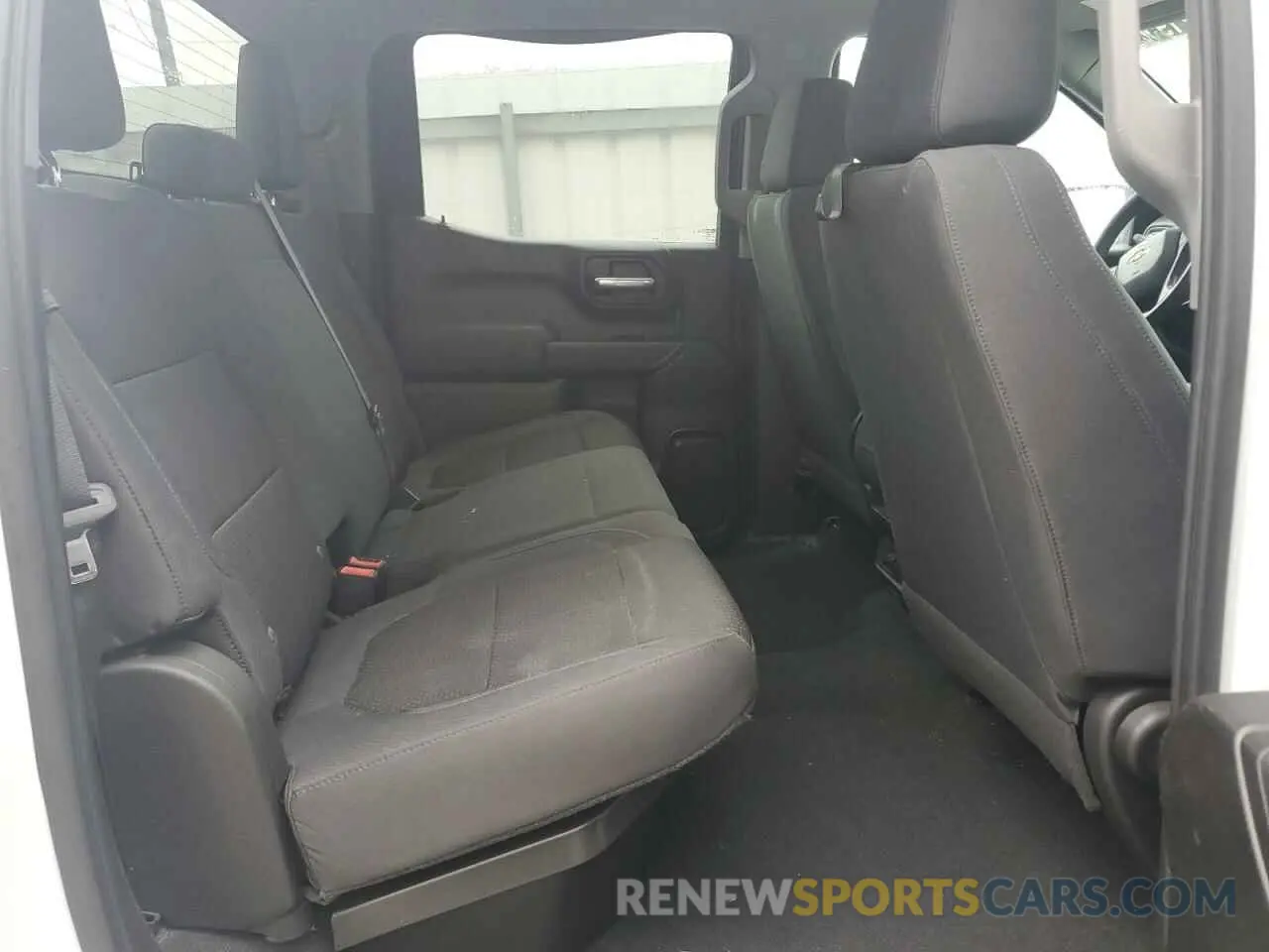 10 Photograph of a damaged car 1GCPYBEH3KZ371606 CHEVROLET ALL Models 2019