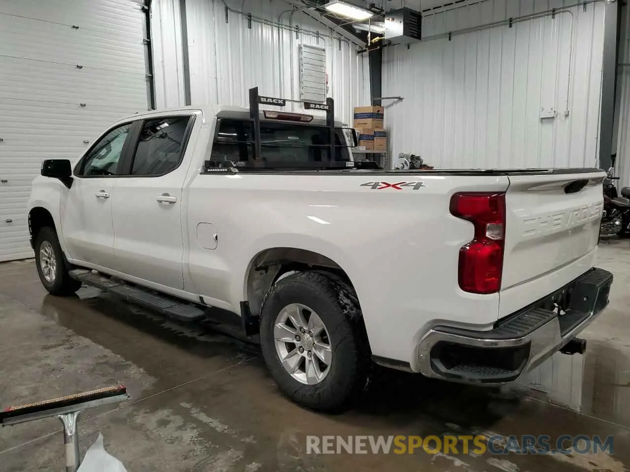 2 Photograph of a damaged car 1GCPYDEK9KZ378468 CHEVROLET ALL Models 2019