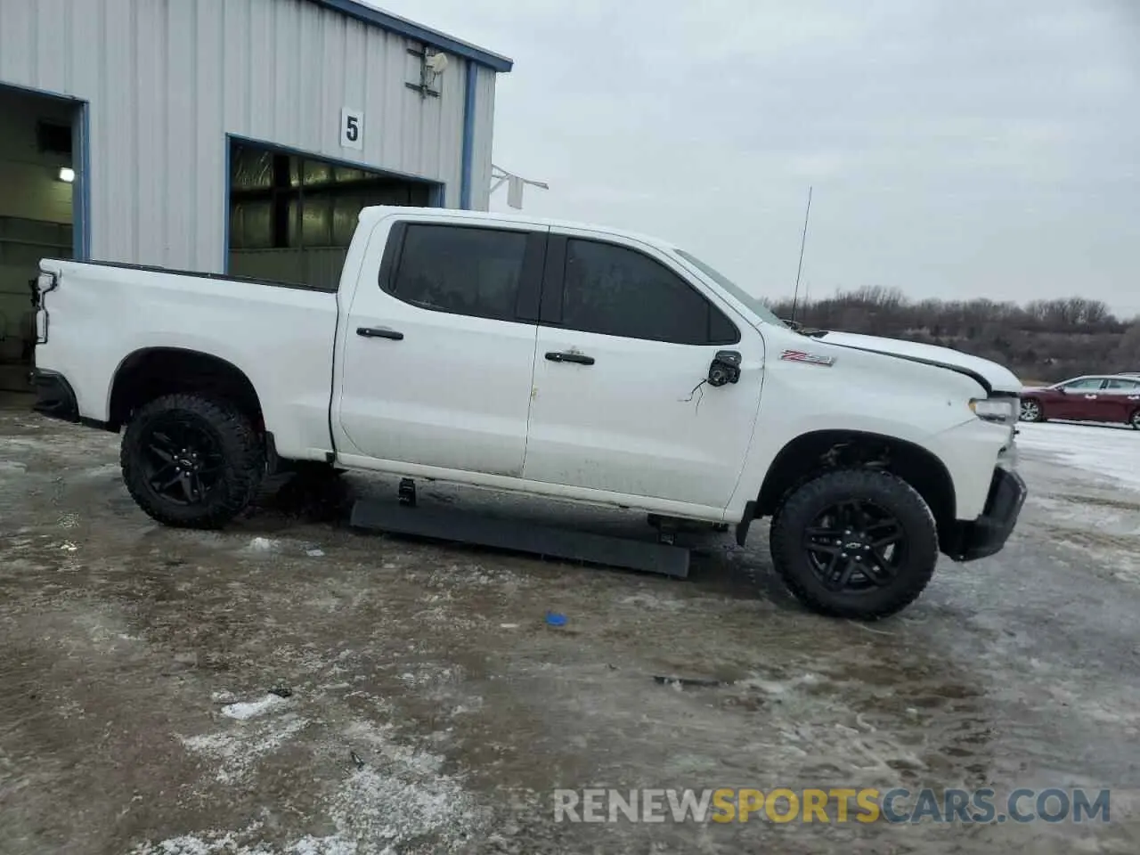 4 Photograph of a damaged car 1GCPYFED2KZ127451 CHEVROLET ALL Models 2019