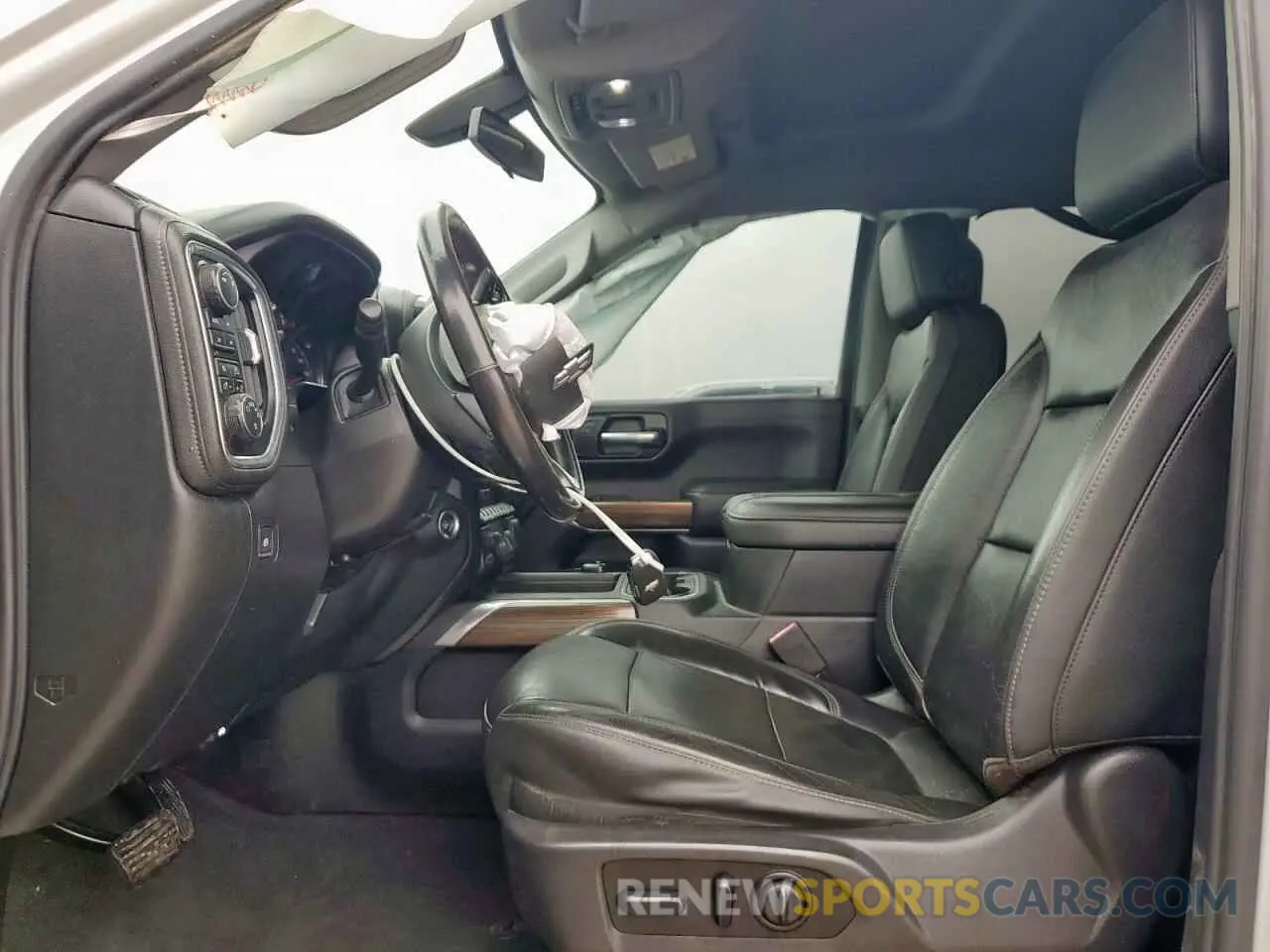 7 Photograph of a damaged car 1GCPYFED6KZ415621 CHEVROLET ALL Models 2019