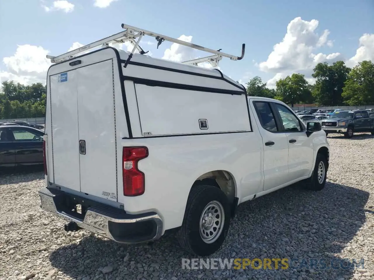 3 Photograph of a damaged car 1GCRWAEF6KZ180558 CHEVROLET ALL Models 2019