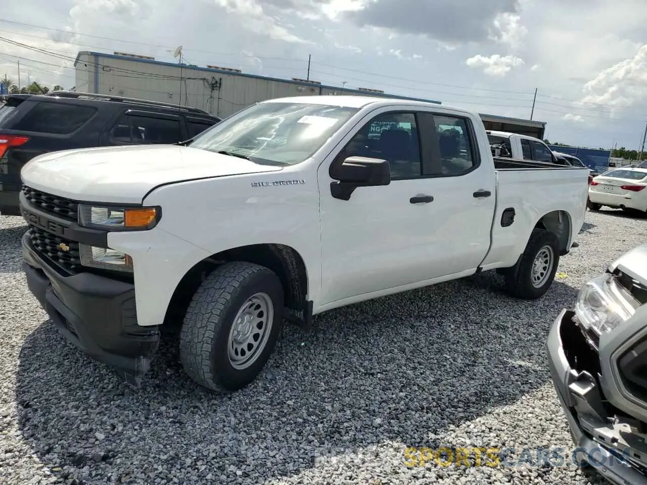 1 Photograph of a damaged car 1GCRWAEH4KZ238300 CHEVROLET ALL Models 2019